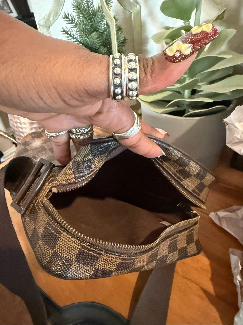 N/A louis vuitton
